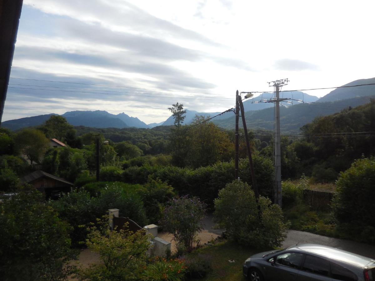 Chalet With Mountain Views Laffrey Dış mekan fotoğraf